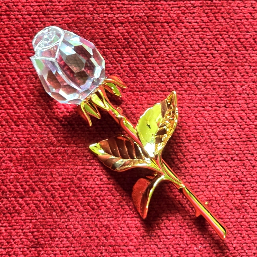 NWT Swarovski Gold Rose Brooch Collection